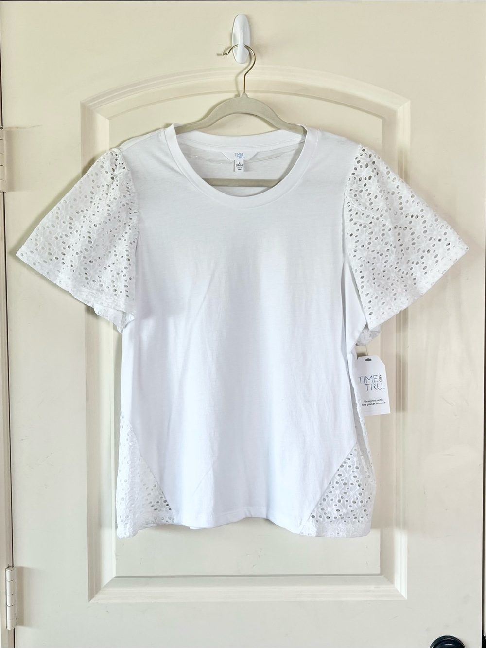 Time and Tru White Eyelet Lace Sleeve Cotton Top NWT Large Short Sleeve Blouse